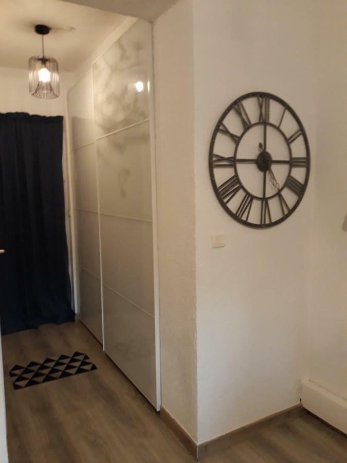 Bandol Studio Екстериор снимка