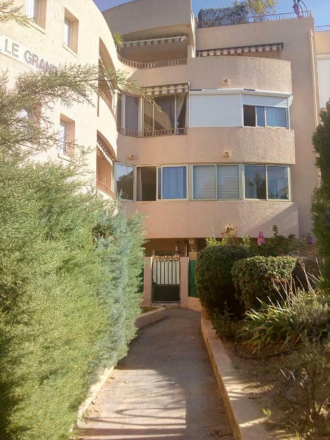 Bandol Studio Екстериор снимка